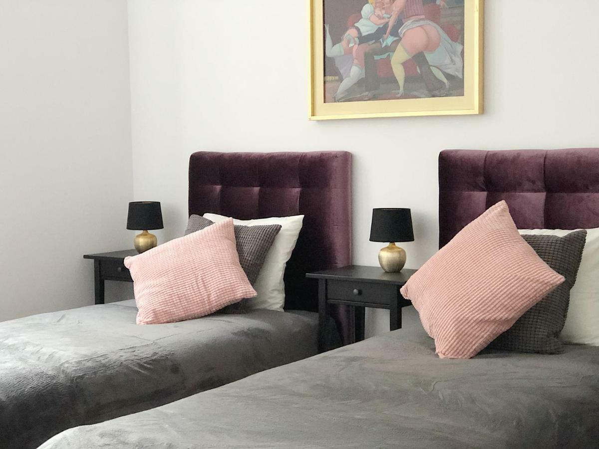 Tcf - Big With Free Garage Apartment Krakow